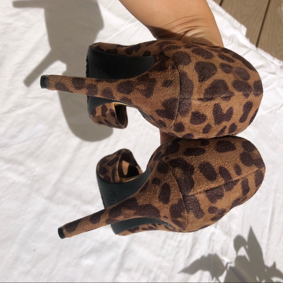 Cheetah heels - Picture 7 of 7